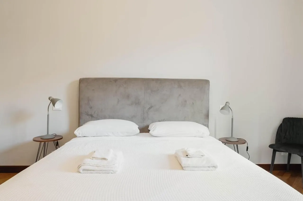 Domus Mazzini 157 Apartment Rome