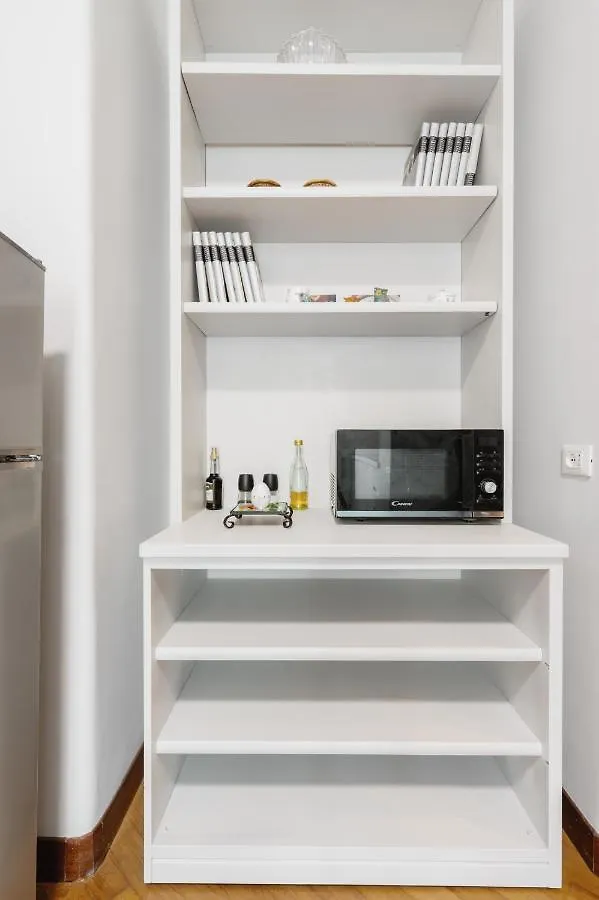 Domus Mazzini 157 Apartment Rome